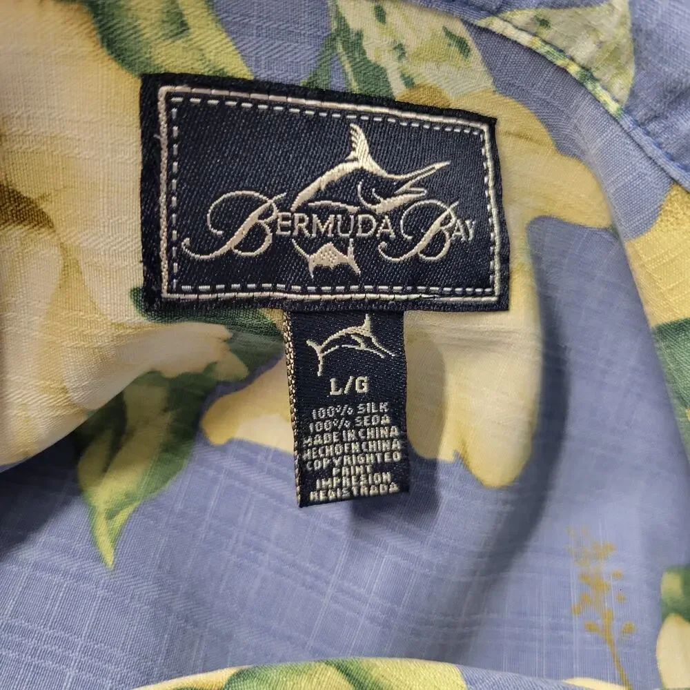Bermuda Bay 100% Silk Shirt Mens L Blue Hawaiian Buttons Floral Short‎ Sleeve